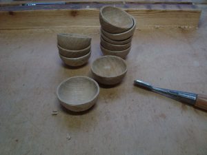 木の豆鉢